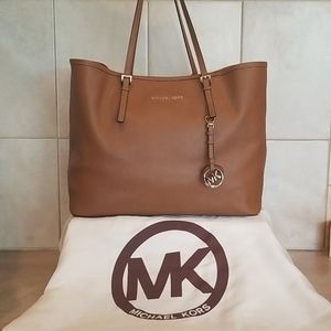 Michael Kors tote